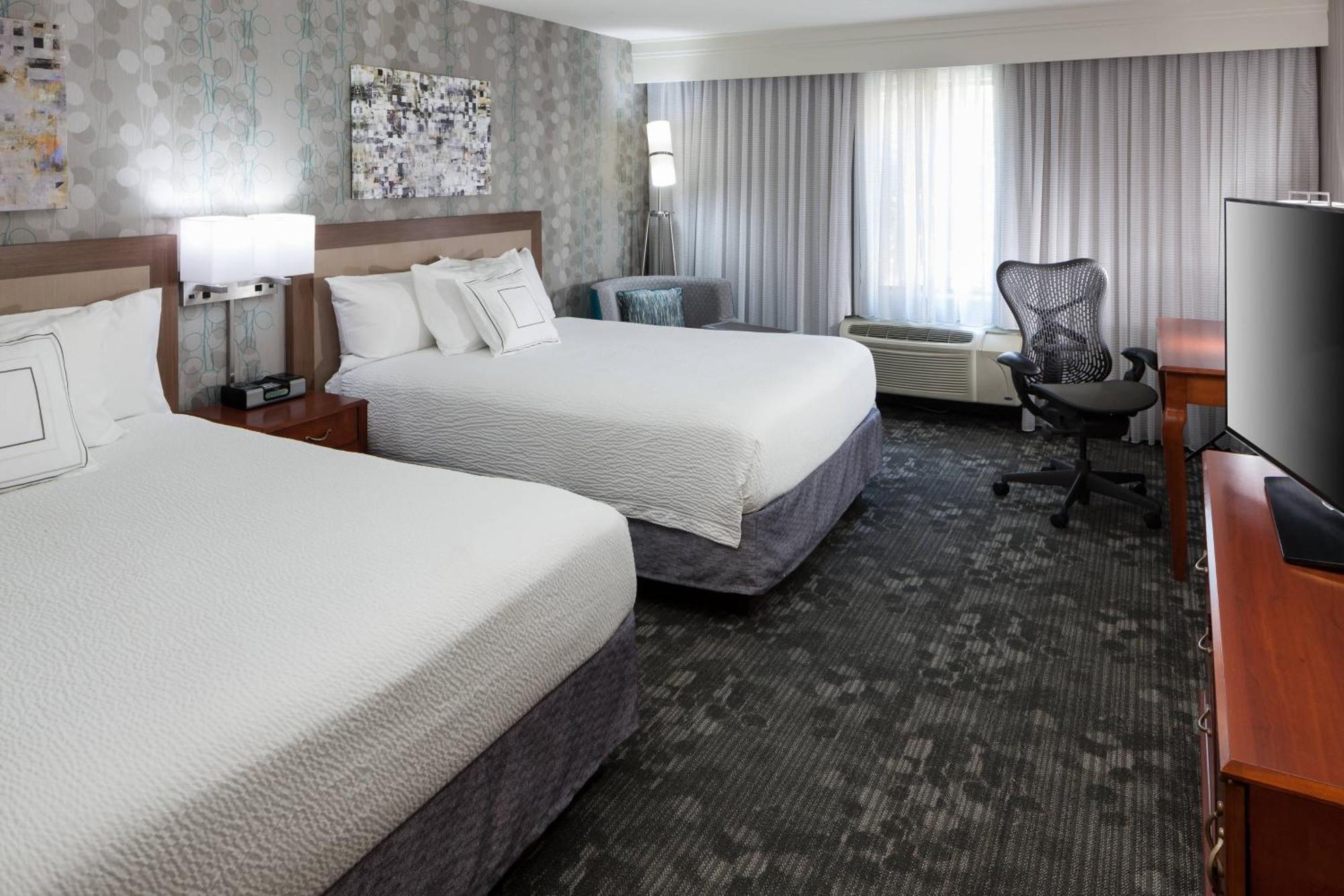 Courtyard Los Angeles Burbank Airport Экстерьер фото