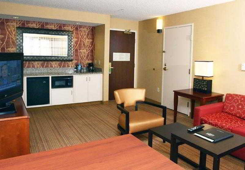 Courtyard Los Angeles Burbank Airport Экстерьер фото