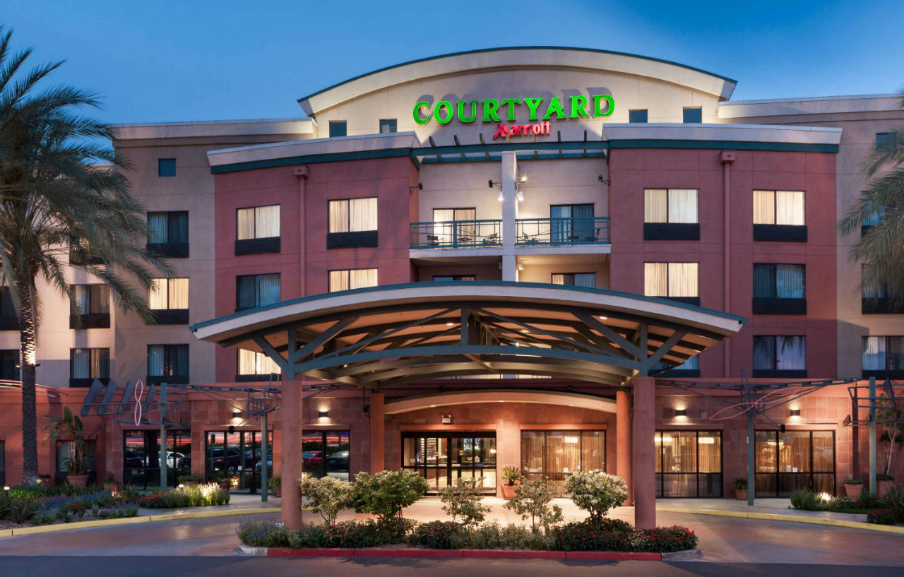 Courtyard Los Angeles Burbank Airport Экстерьер фото